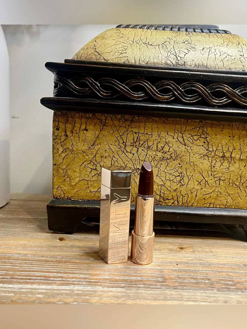 Fenty Beauty Icon Semi-Matte Refillable Lipstick Case & Fill 13 Rowdy Roadie